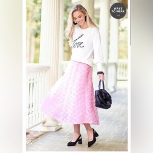 🌸Cato Pink Textured A-Line Skirt with 3D Roses-NWT🌸